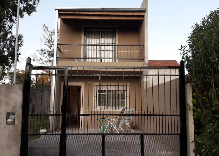casa a estrenar a tres cuadras del mar zona parque camet